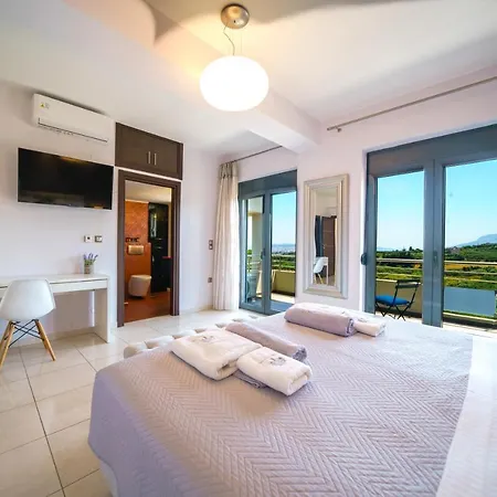 Mythic Olive One Floor Villa-amazing View-heated Poll Ligidhes